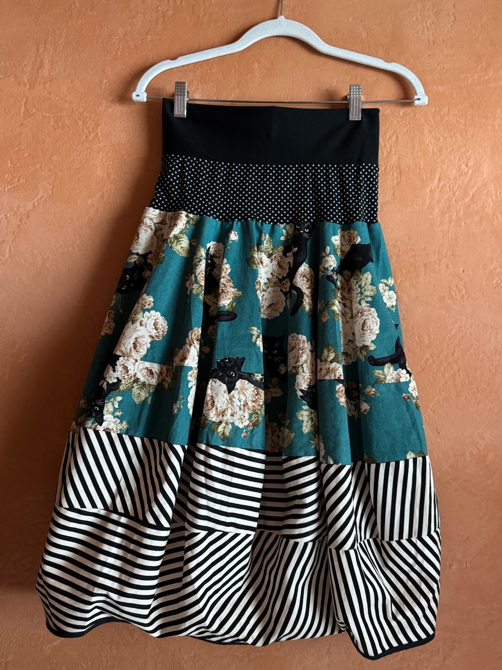 PICTURES Japan 2-Way Balloon Skirt Free Size Cat Patchwork Art to Wear